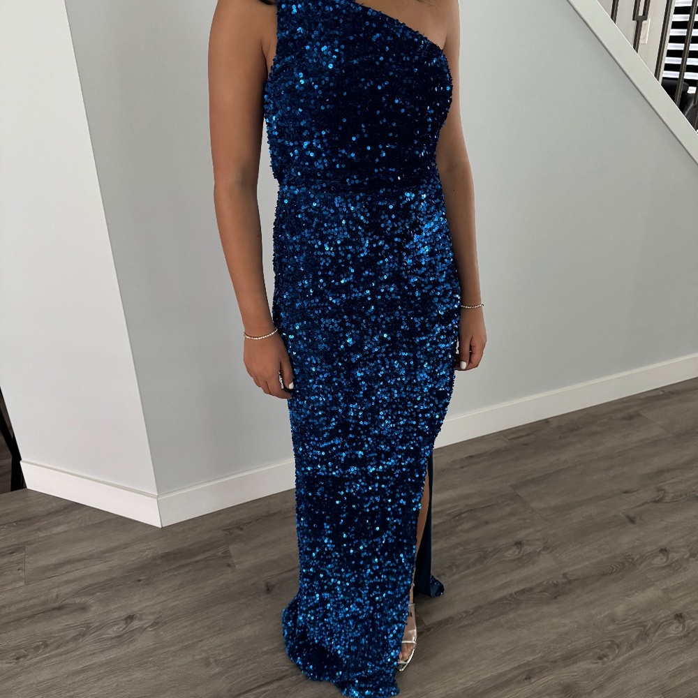 Prom Dress - Picture 4 of 5